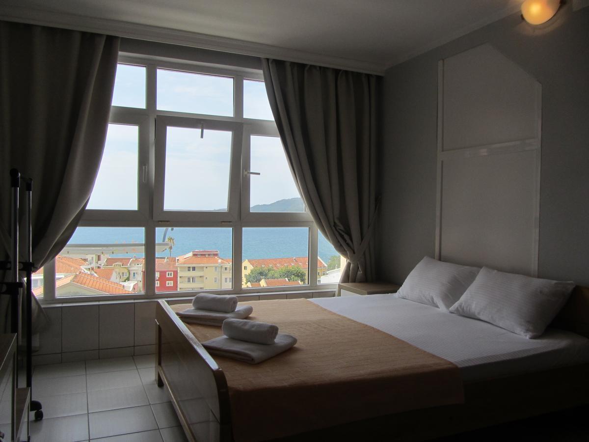 Cernogoriya Voyage Apartamento Rafajlovići Exterior foto