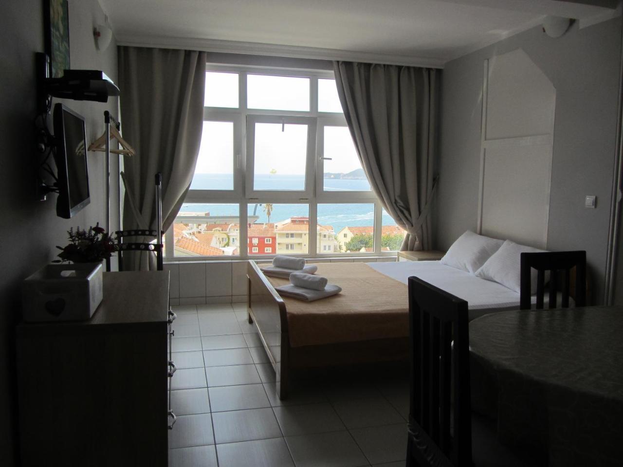 Cernogoriya Voyage Apartamento Rafajlovići Exterior foto