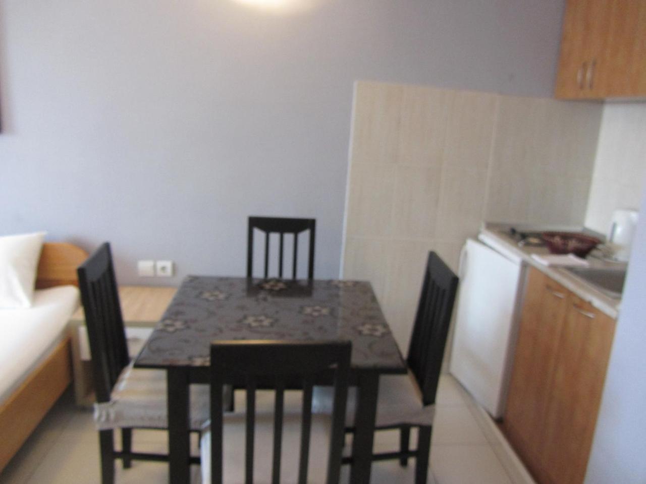 Cernogoriya Voyage Apartamento Rafajlovići Exterior foto