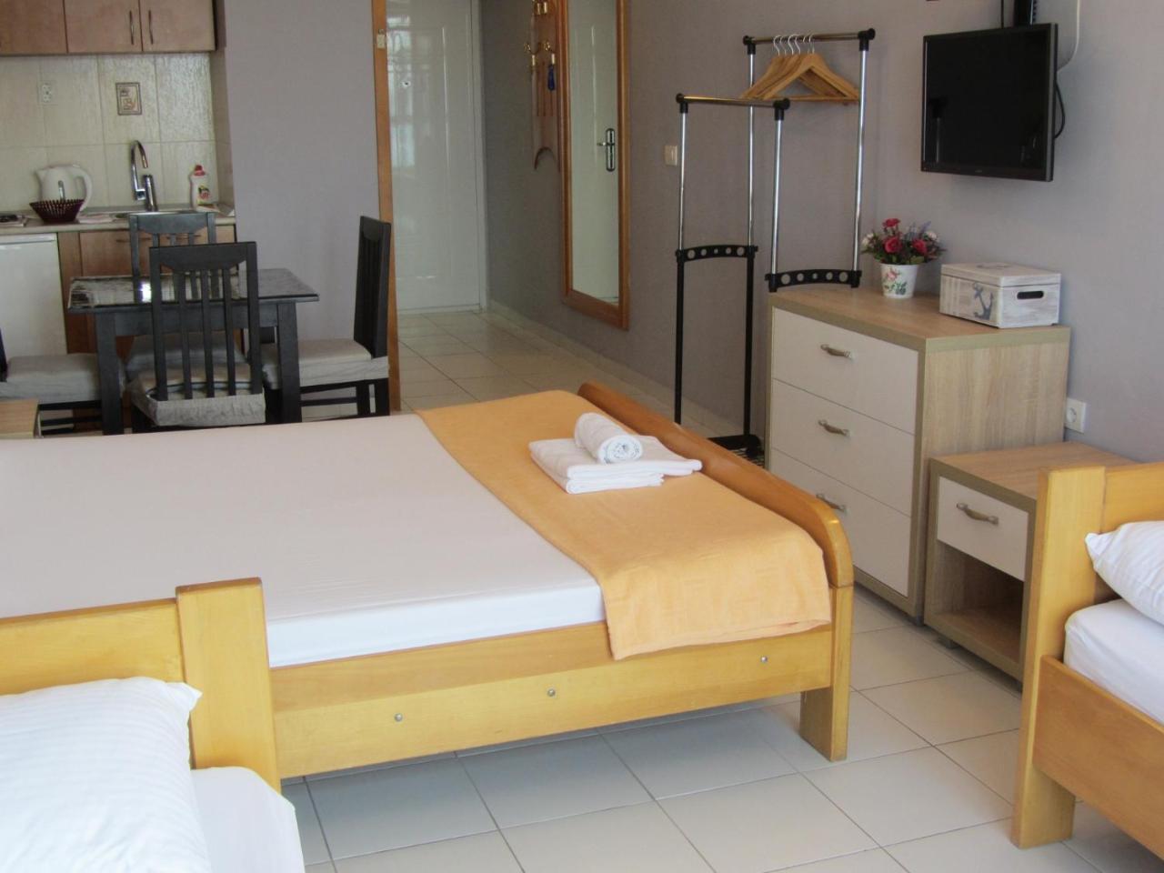 Cernogoriya Voyage Apartamento Rafajlovići Exterior foto