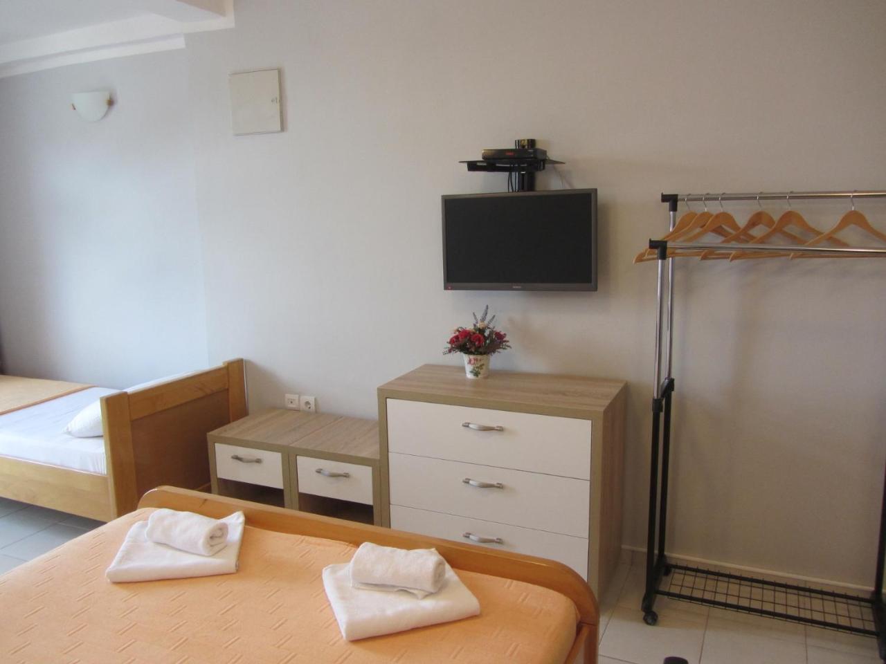 Cernogoriya Voyage Apartamento Rafajlovići Exterior foto