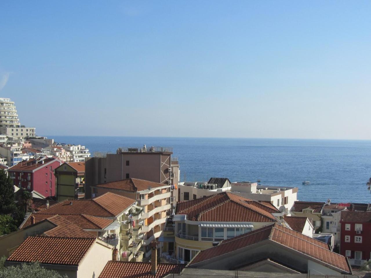 Cernogoriya Voyage Apartamento Rafajlovići Exterior foto