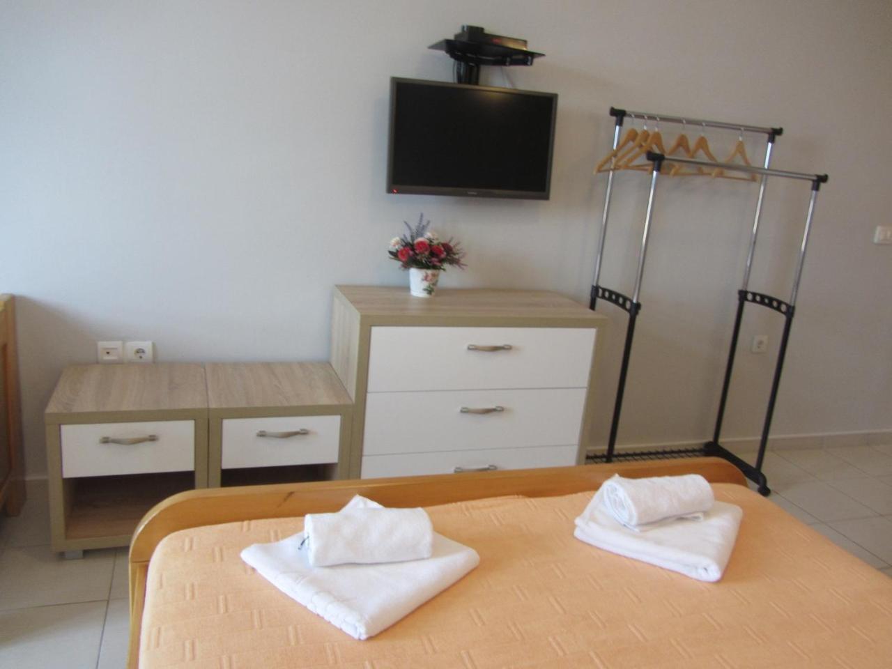 Cernogoriya Voyage Apartamento Rafajlovići Exterior foto